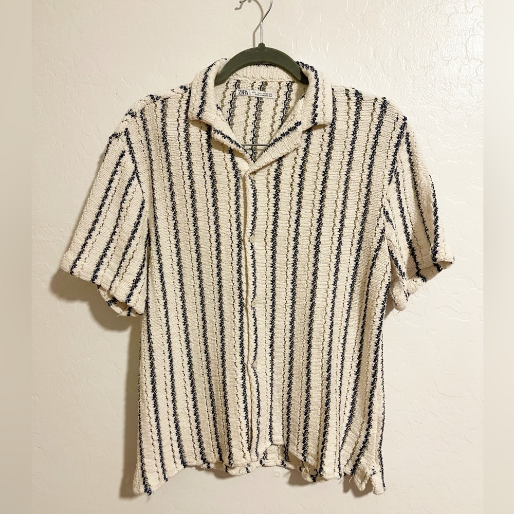 Zara crochet button down shirt size L